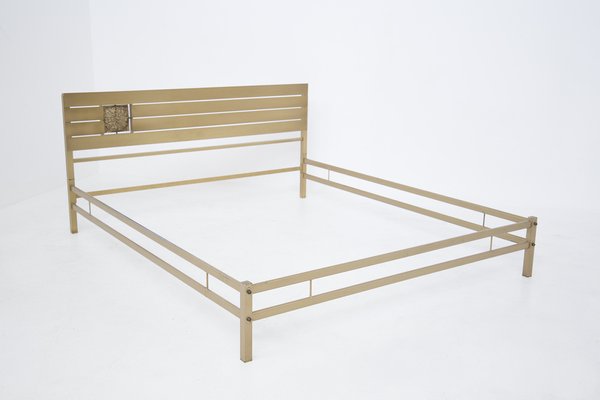 Modern brass bed frame deals