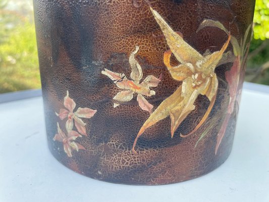 Japanese Cylindrical Box in Brown Lacquer Paint with Flower
