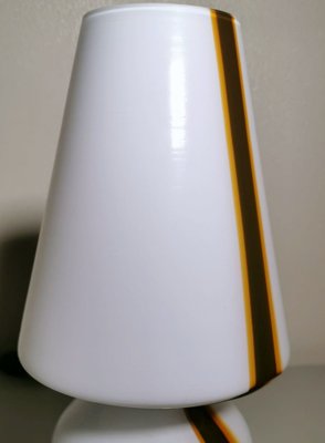 Small table lamp with beige marble opaline lampshade