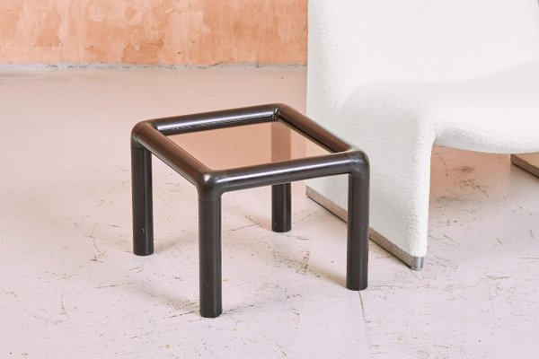Plastic 2024 accent table