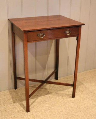 Cancel stamp Departure for Small Edwardian Mahogany Side Table for sale at Pamono