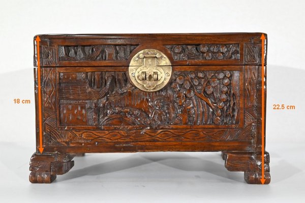Small Late 19th Century Chinese Camphor Chest with Precious Objects for  sale at Pamono