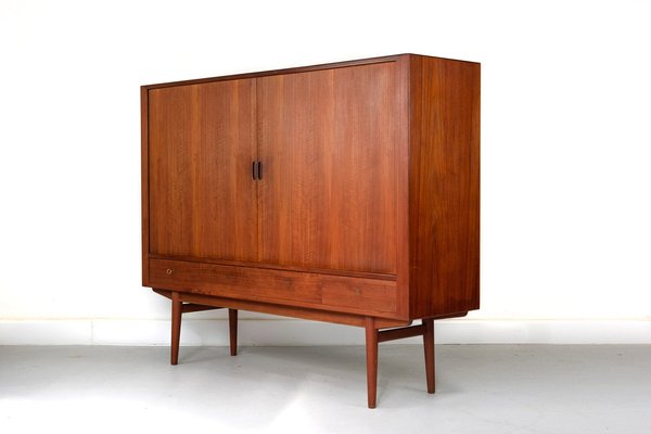 Arne vodder cabinet deals