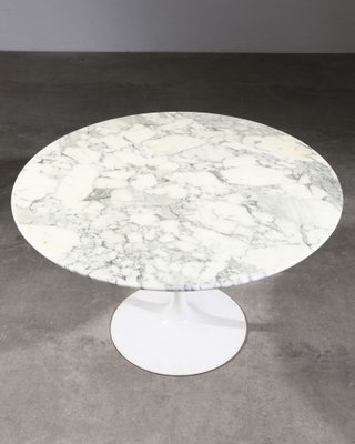 Mid-Century Marble Coffee Table by Eero Saarinen for Knoll