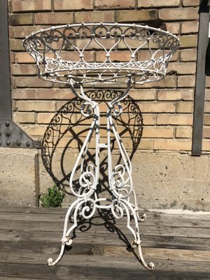 Iron sale plant stand