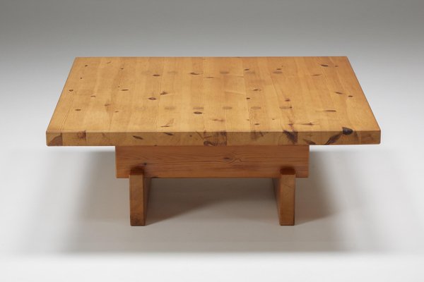 Roland coffee table deals