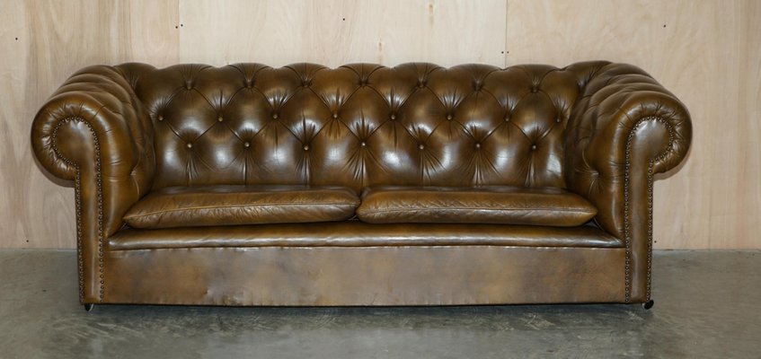 Mid century 2024 chesterfield sofa