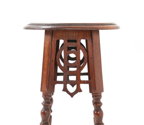Wooden 2024 table stand