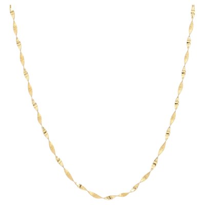 18 Karat Modern Yellow Gold Twisted 