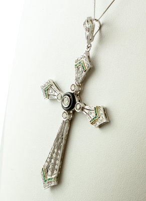 Karat White Gold Cross Pendant Necklace 