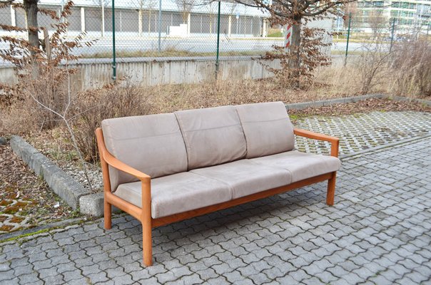 Teak outlet sofa designs