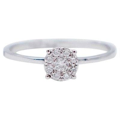 18 Karat White Gold Magic Ring with White Diamonds for sale at Pamono