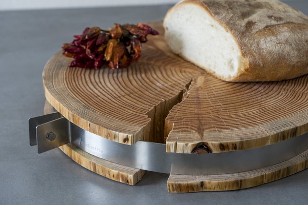 Tree Trunk Cutting Board from KnIndustrie for sale at Pamono