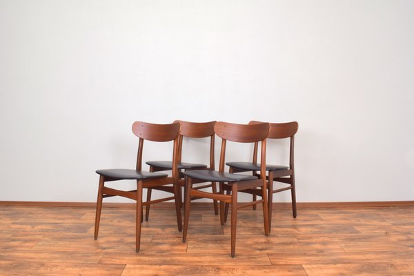 replika middelalderlig Hvilken en Mid-Century Danish Teak Dining Chairs from Farstrup Furniture, 1960s, Set  of 4 for sale at Pamono