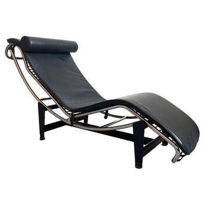 Le Corbusier Lc4 Chaise Wave Lounge Chair Black Geniune Leather Stainless Frame 