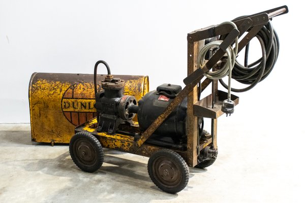 Antique sales air compressor