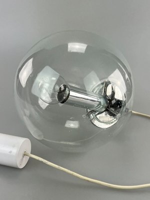 1 Des 4 Grands Plafonniers Carrés Limburg En Verre En Forme Danneaux De Fer Ann%c3%a9es 1960
