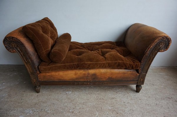 French Distressed Leather Adjustable Loveseat or Daybed, 1900s for sale at  Pamono