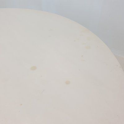 Round Marble Dining Table in the style of Ettore Sottsass 1980s