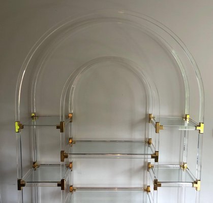 https://cdn20.pamono.com/p/g/1/3/1365415_jayikqe167/vintage-acrylic-glass-shelf-by-charles-hollis-jones-4.jpg