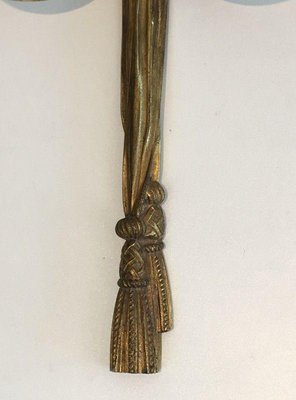 joli cache clou ancien en bronze , noeud de ruban style Louis XVI