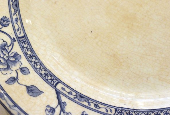 Early 20th Century Creil Montereau Dishes, France, 1890s, Set of 2