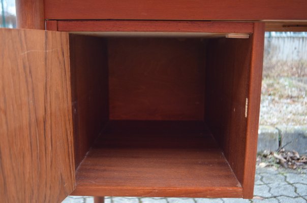 Mid-Century Danish Desk in Teak, 1960 for sale at Pamono