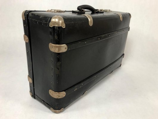 Vintage Suitcase () Vintage Suitcase