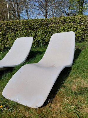 Set of 2 outdoor lounge deals chairs