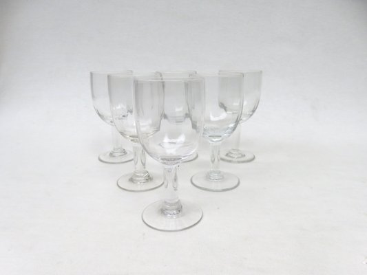 https://cdn20.pamono.com/p/g/1/3/1377479_debg9got0z/historicism-wine-glasses-set-of-6-2.jpg
