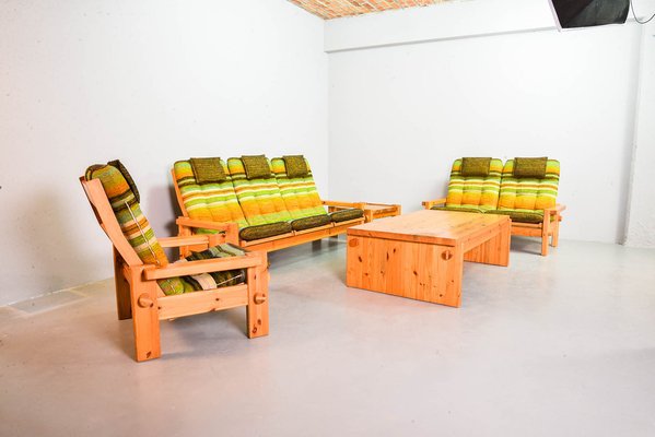Pine wood 2024 sofa design