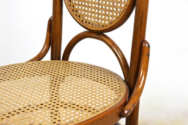 Austrian Art Nouveau Chairs with Table in Bentwood from Thonet