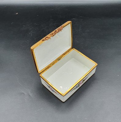 BONBONNIÈRE FLEURIE EN porcelaine Limoges France Vintage Boîte