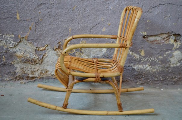 Fauteuil enfant rond en rotin vintage 70s