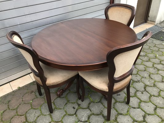 Tavolo ovale allungabile con sedie, anni '70, set di 4 in vendita su Pamono