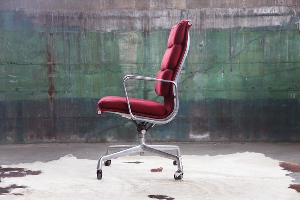 Aluminum Soft Pad Reclining Office Chair by Herman Miller for Eames, 1980s for sale at Pamono