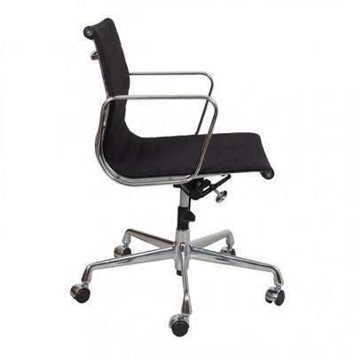 waar dan ook Van hen Absorberend Black Hopsak Fabric Ea-117 Office Chair by Charles Eames for Vitra, 1990s  for sale at Pamono