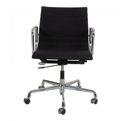 Vitra eames 2024 chair second hand