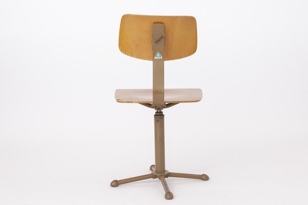 70s 2024 executive chair