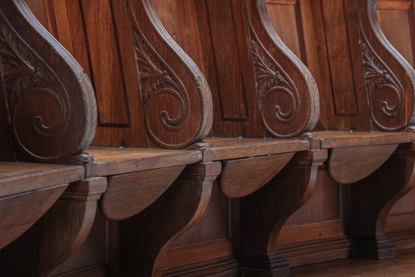 18th Century Flemish Oak Church Pew, Belgium for sale at Pamono