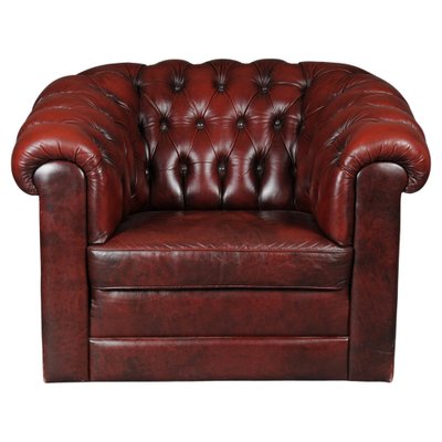 Fauteuil Club Chesterfield en Cuir Rouge Bordeaux, Angleterre en - Main Image