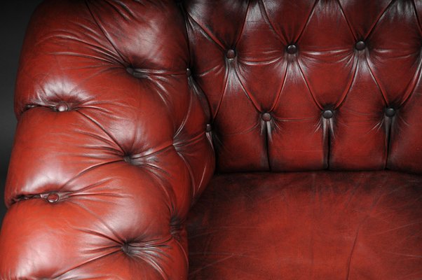 Red chesterfield chair best sale