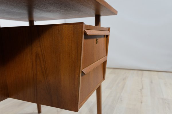 Teak on sale floating desk