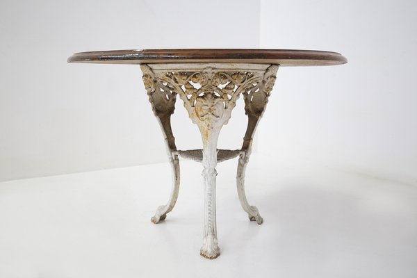 Cast iron table for sale discount