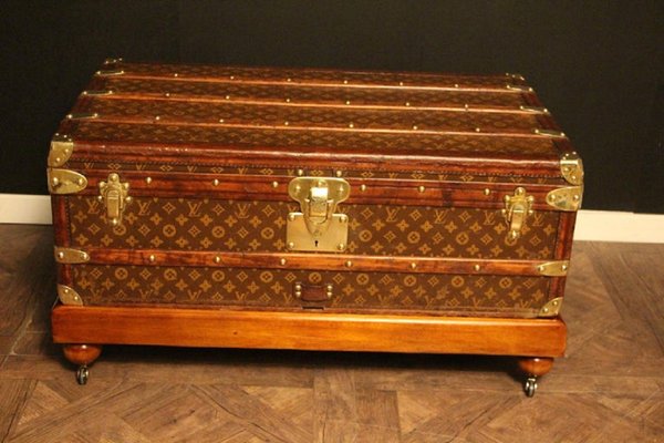 Orange Steamer Trunk from Louis Vuitton for sale at Pamono