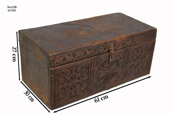 Antique Cedar Wood Treasure Dowry Chest Box, Nuristan, Afghanistan, 1920s  for sale at Pamono