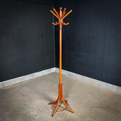 Perchero de pie vintage de madera estilo Thonet