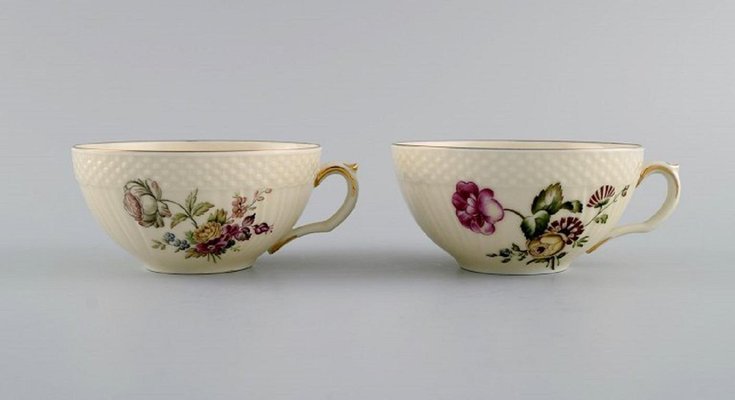 Tazze da tè Frijsenborg in porcellana con piattini di Royal