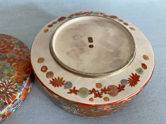 Mid 19th Century Japanese Millefleur Satsuma Round Lid Box with
