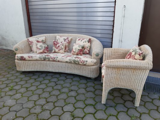Vintage 2024 wicker couch